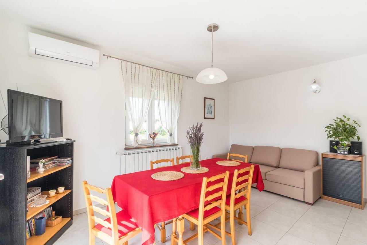 Antonija Apartment Пула Екстериор снимка