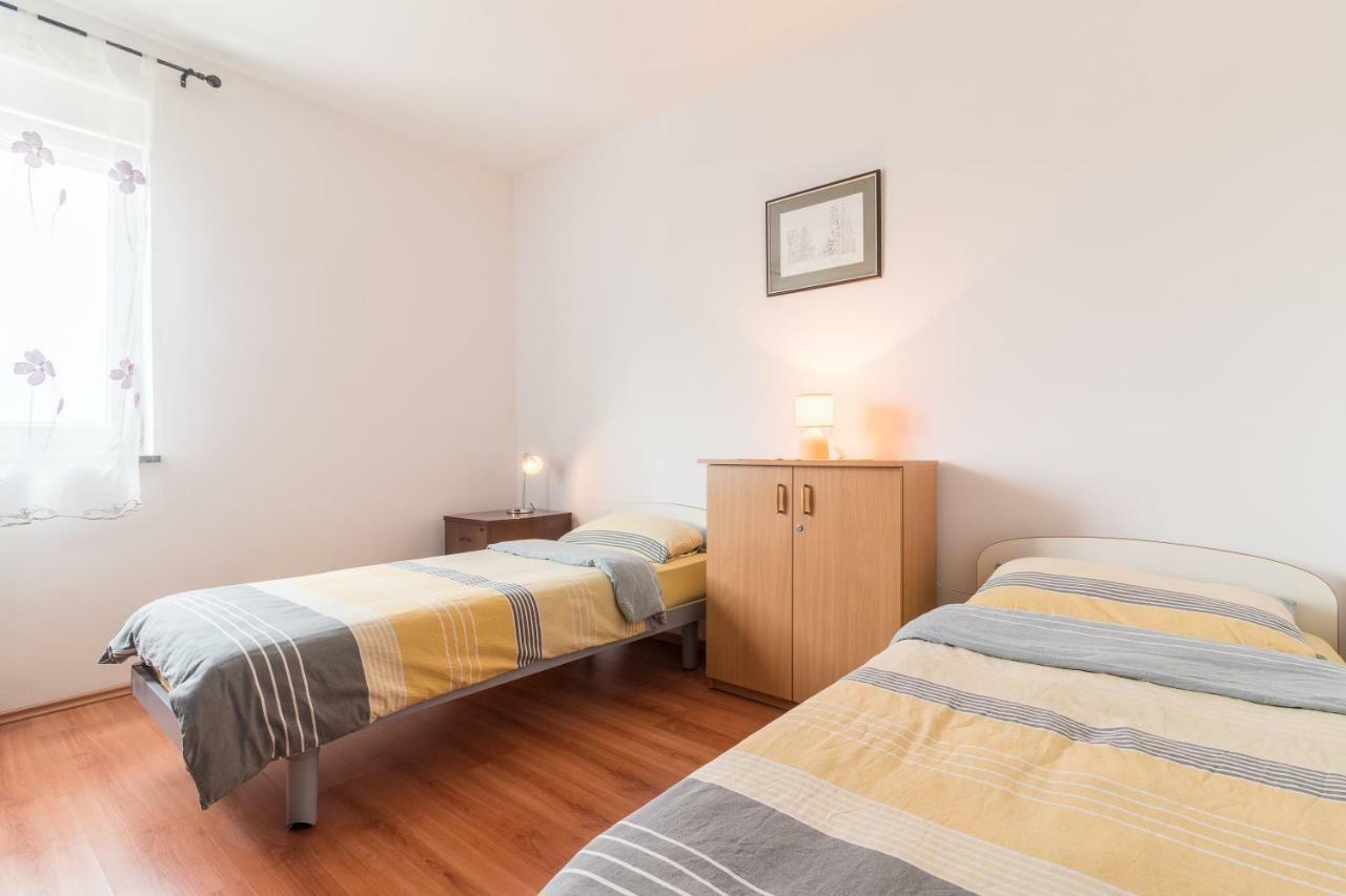 Antonija Apartment Пула Екстериор снимка