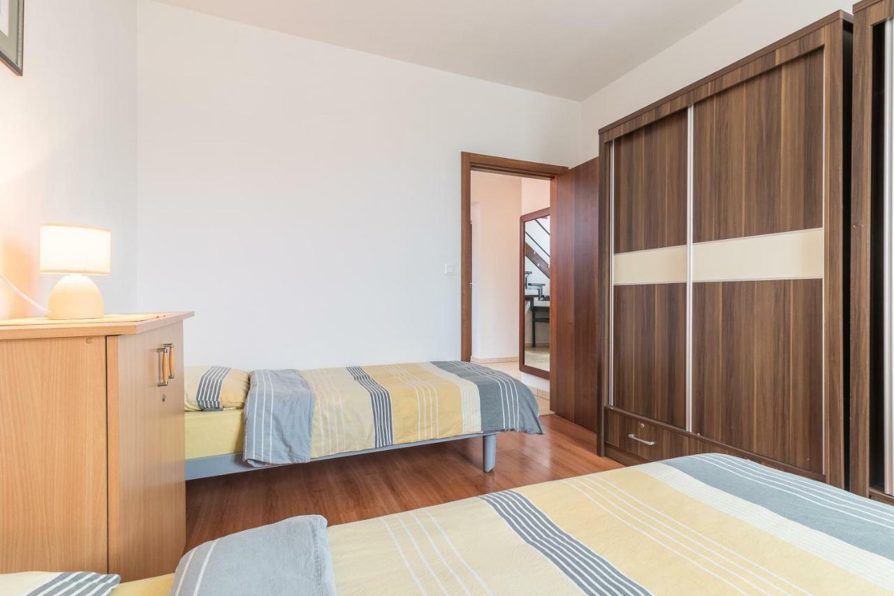 Antonija Apartment Пула Екстериор снимка
